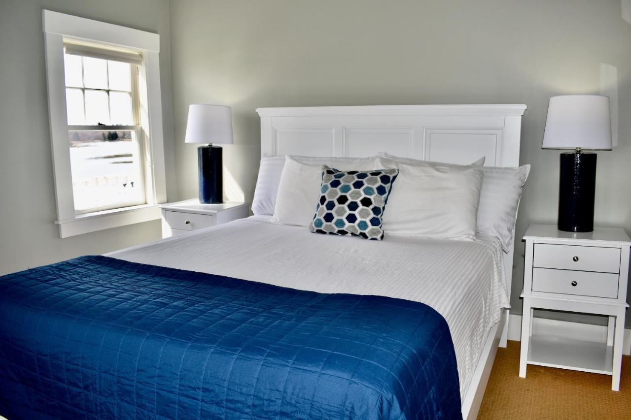 East Wind Inn & Suites Tenants Harbor Buitenkant foto