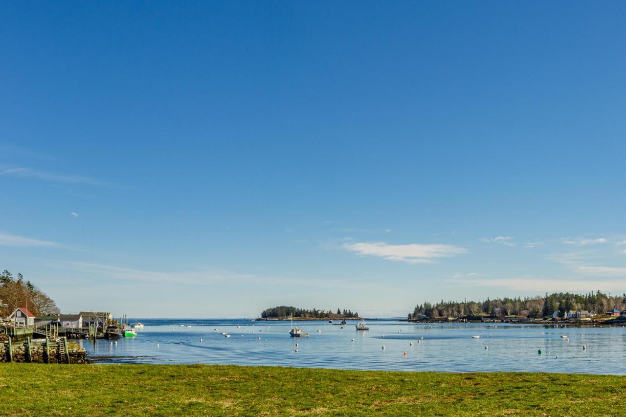 East Wind Inn & Suites Tenants Harbor Buitenkant foto