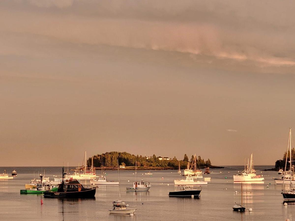 East Wind Inn & Suites Tenants Harbor Buitenkant foto